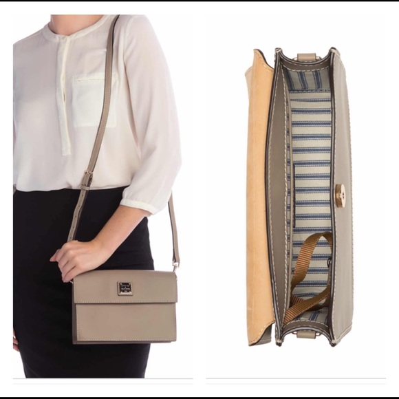 Dooney & Bourke leather crossbody bag - Picture 3 of 10